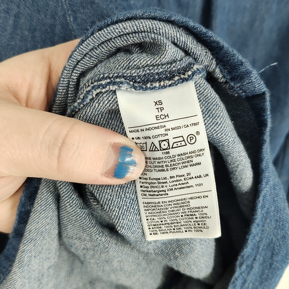 Old Navy | cotton button down shirt - Picture 4 of 4